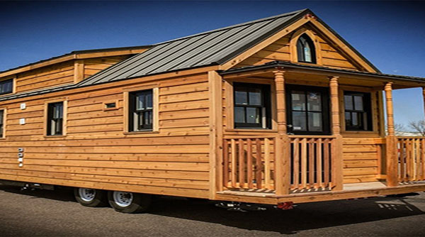 Prefabricated Tiny House on Wheel Modern Prefab Small Wooden Home Mobile Trailer Living Container House