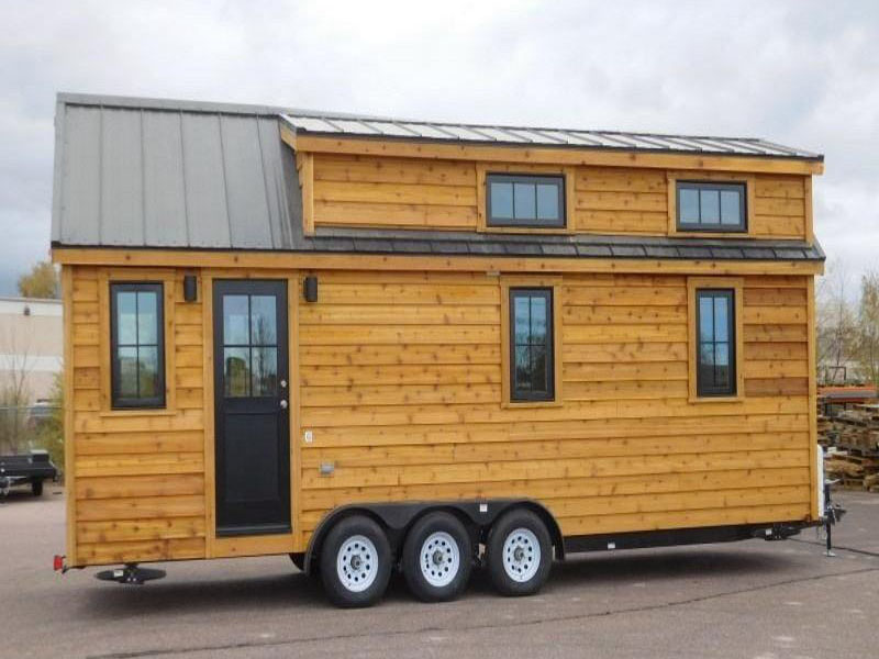 Fully Equipped Wooden Chalet Prefabricated Green Tiny Home on Wheels Container Houses with Wheels Cabins Mobile Trailer Houses