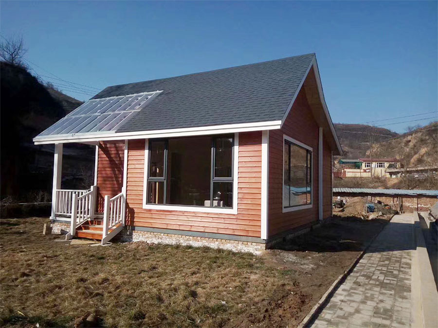 Innovative Small Wooden House Blends Modern Design with Nature Immersion